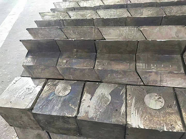 鉛磚
